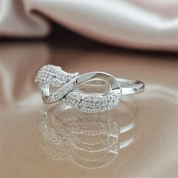 Three Layer Stackable Zircon Sweet Wings Wedding Ring for Women MARR9201
